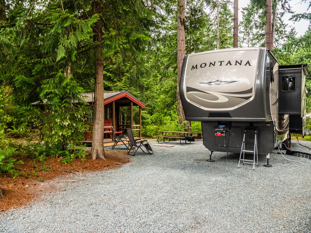 A fifth-wheel at a site